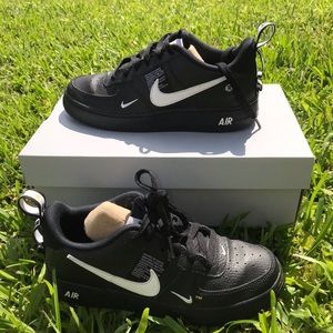 Air Force 1 LV8 Utility (GS) WITH BOX
